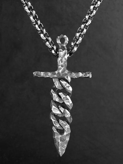 Full-Tang Sword Pendant with Chiseled Chain in 925 Silver gobalgoing
