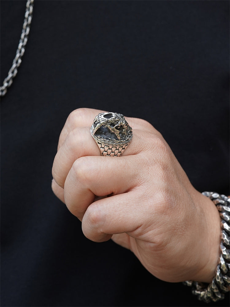 Oversized Saber-Tooth Tiger Ring in 925 Silver gobalgoing